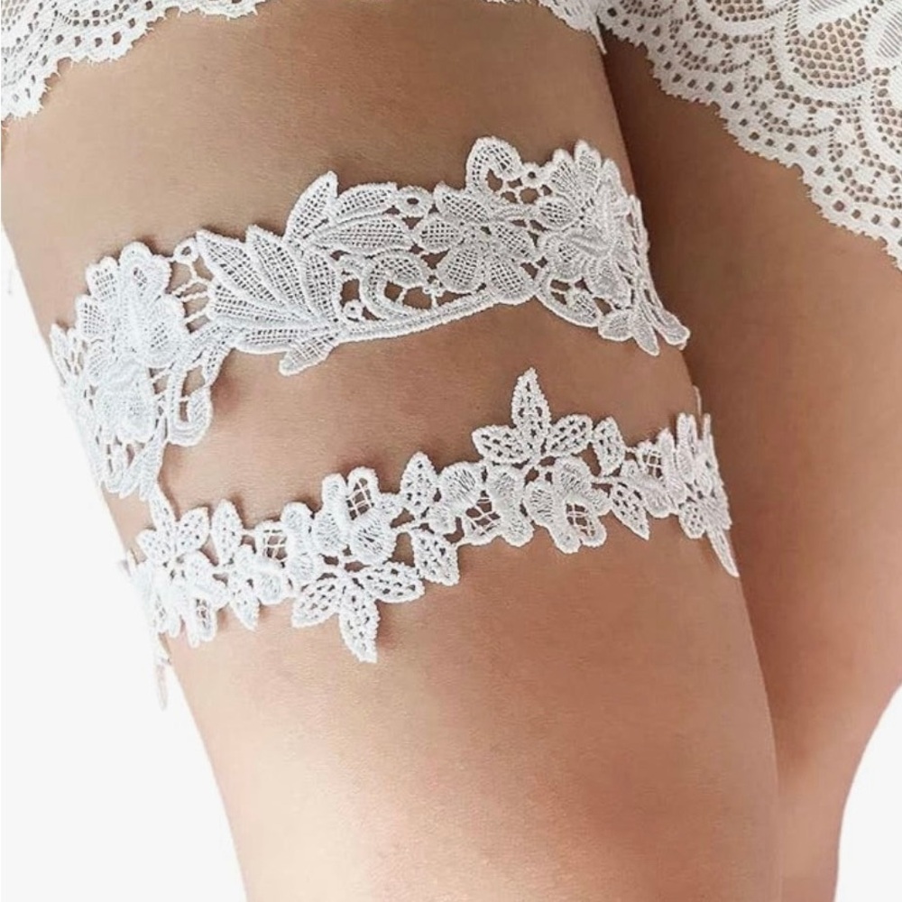 White Bridal Garter Set. New in package.
